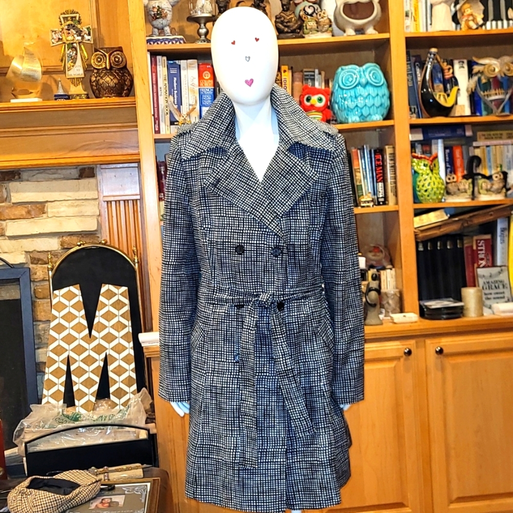 Things Contempo jacket